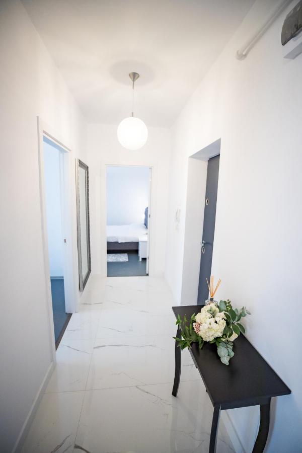View Apartment *